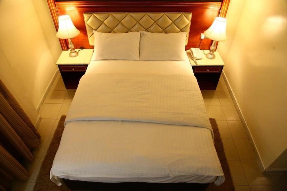 Saffron Hotel Dubaj Kültér fotó