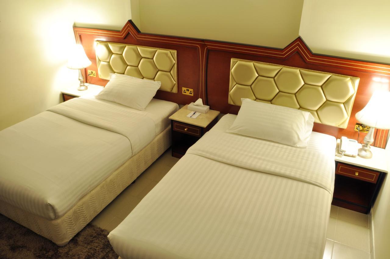 Saffron Hotel Dubaj Kültér fotó