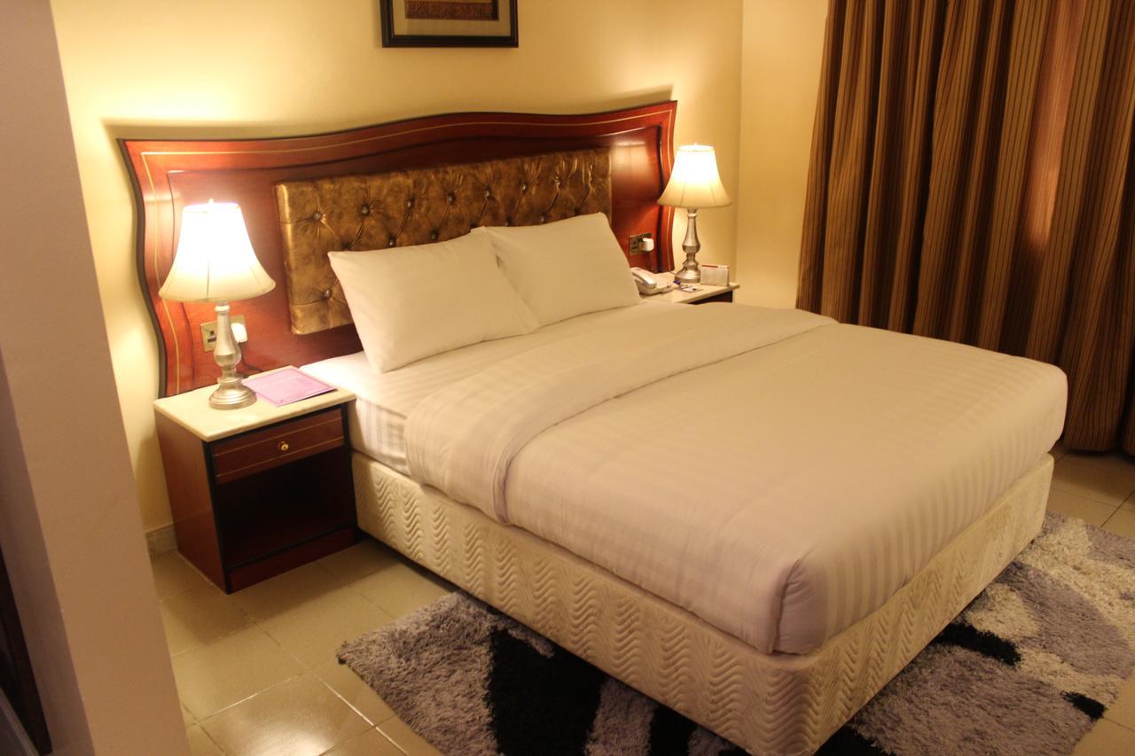 Saffron Hotel Dubaj Kültér fotó